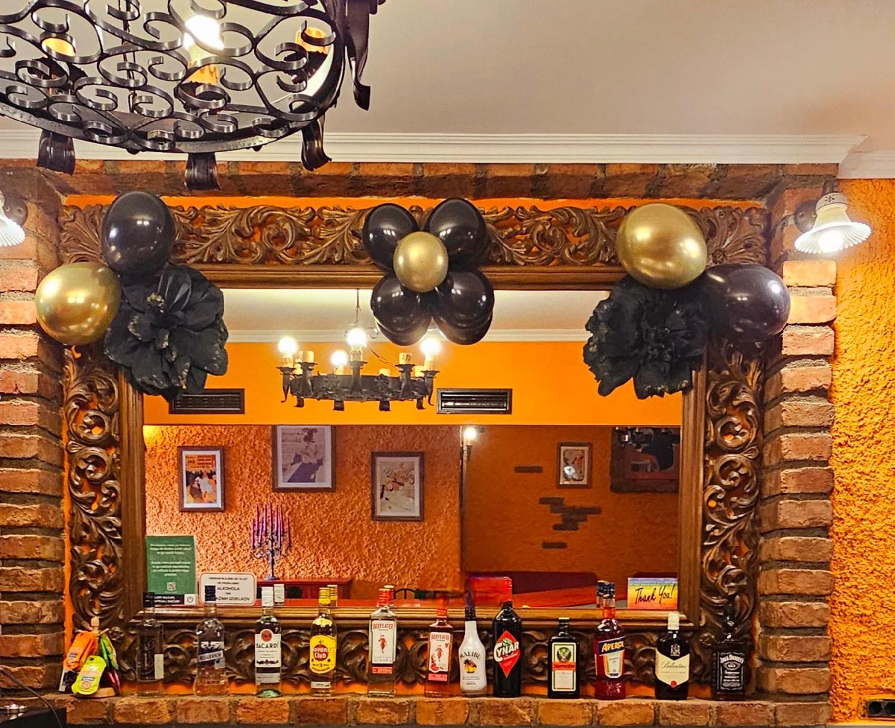 Casa Oasa -Accommodation , Pizzeria & Bar Marezige Esterno foto
